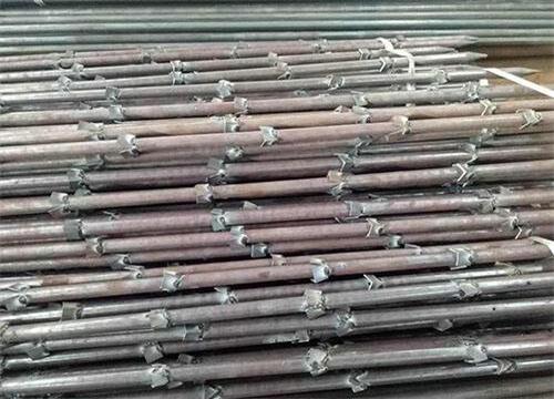 六弓乡隧道钢花管